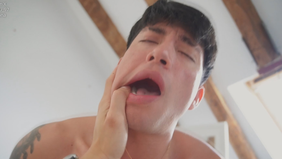 Tyler Tops Brando